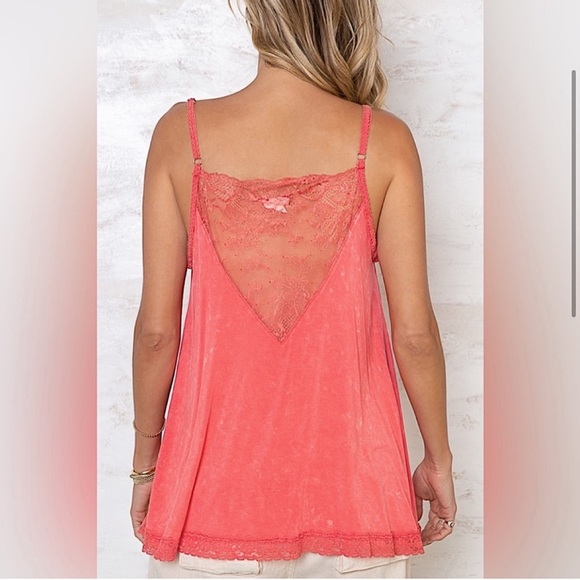 ☃️BOGO50%☃️🆕💜POL: PLUM Lace Panel Cami Tank SMALL - Picture 5 of 11